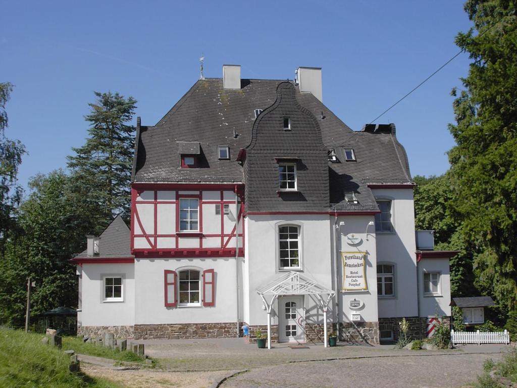 Waldhotel Forsthaus Remstecken Koblenz  Exterior foto